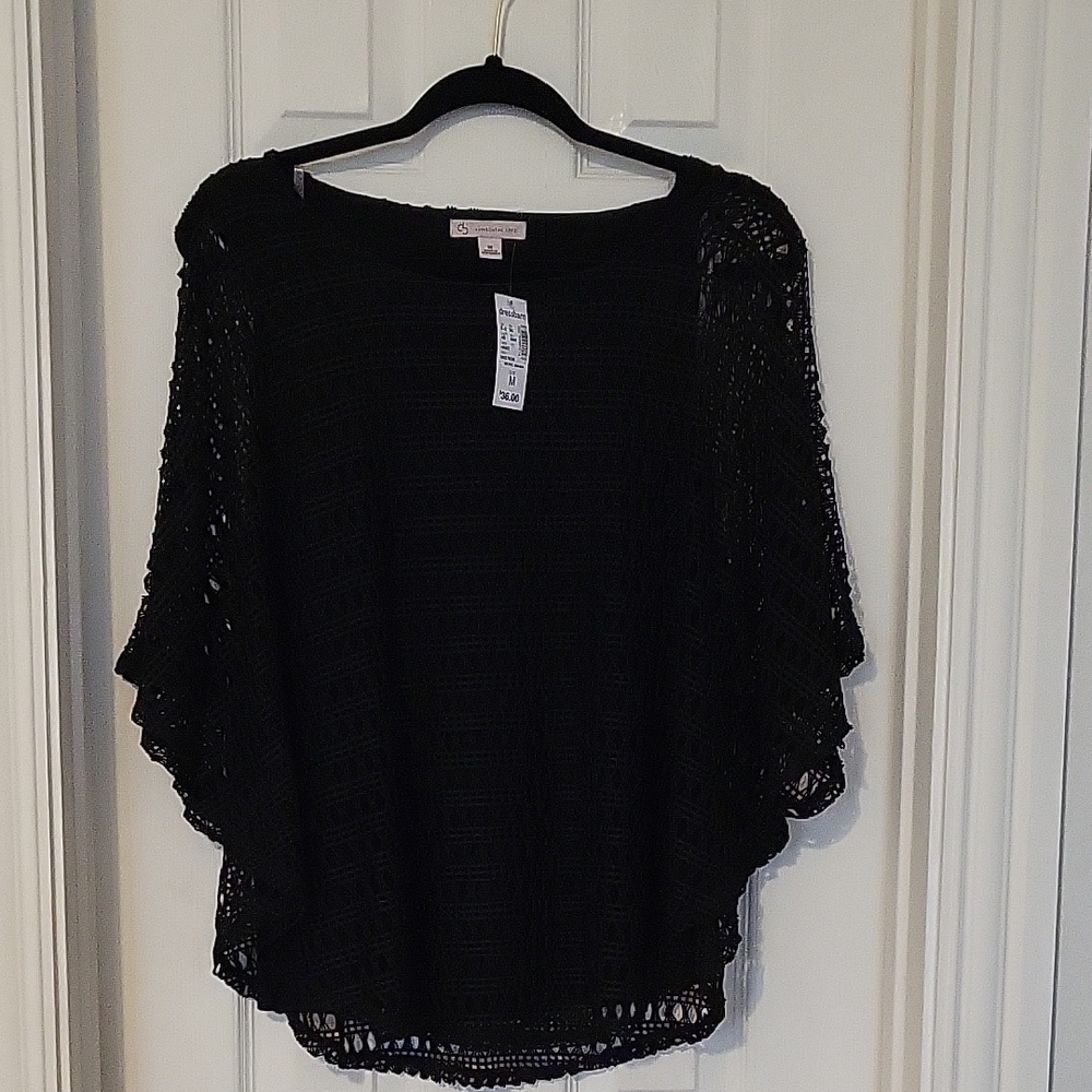 Dressbarn crochet pullover top